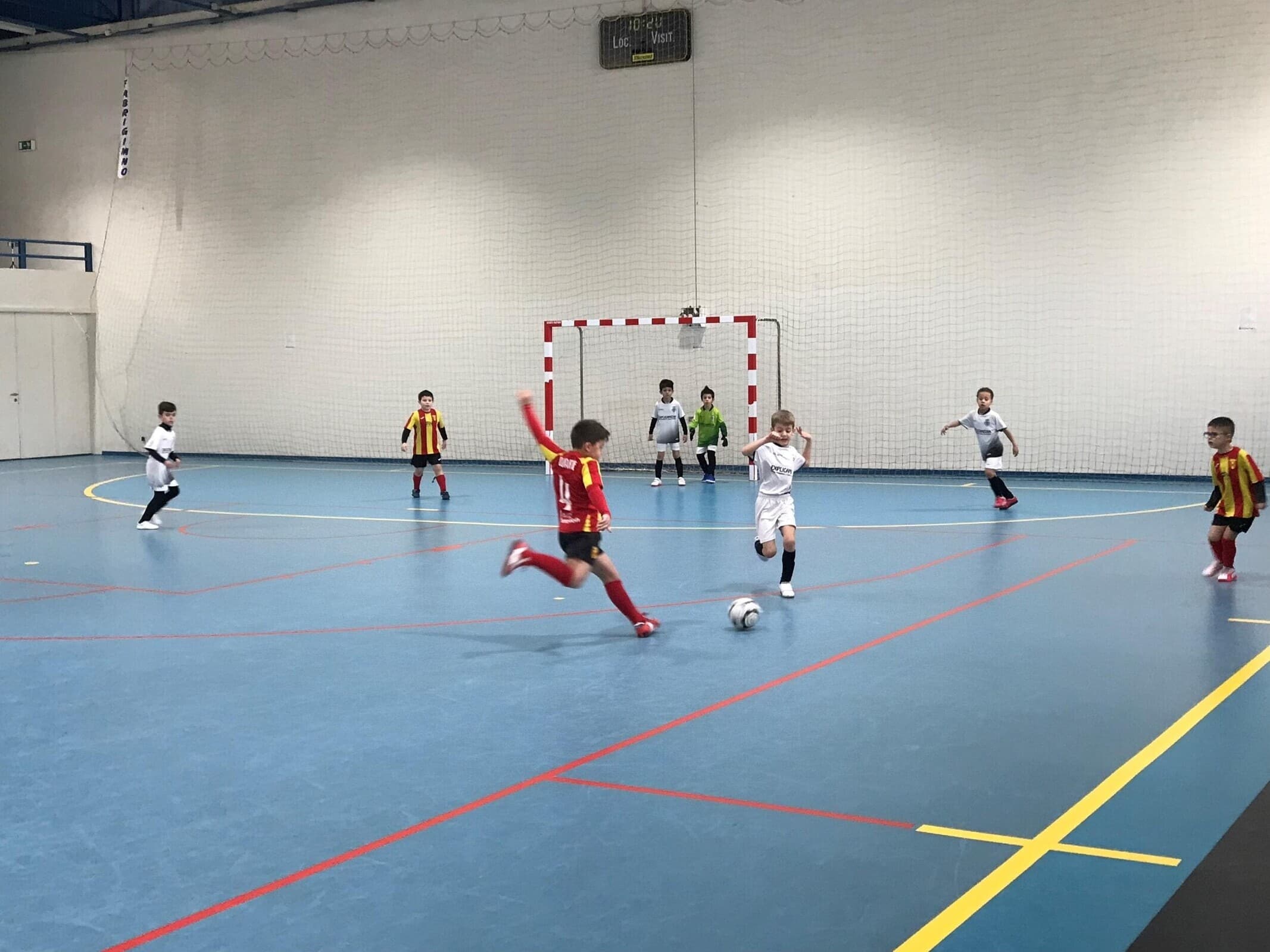 Programa Encontros Desportivos Concelhios XIRA 2027 promove a 3.ª Jornada de Futsal para a classe de Traquinas