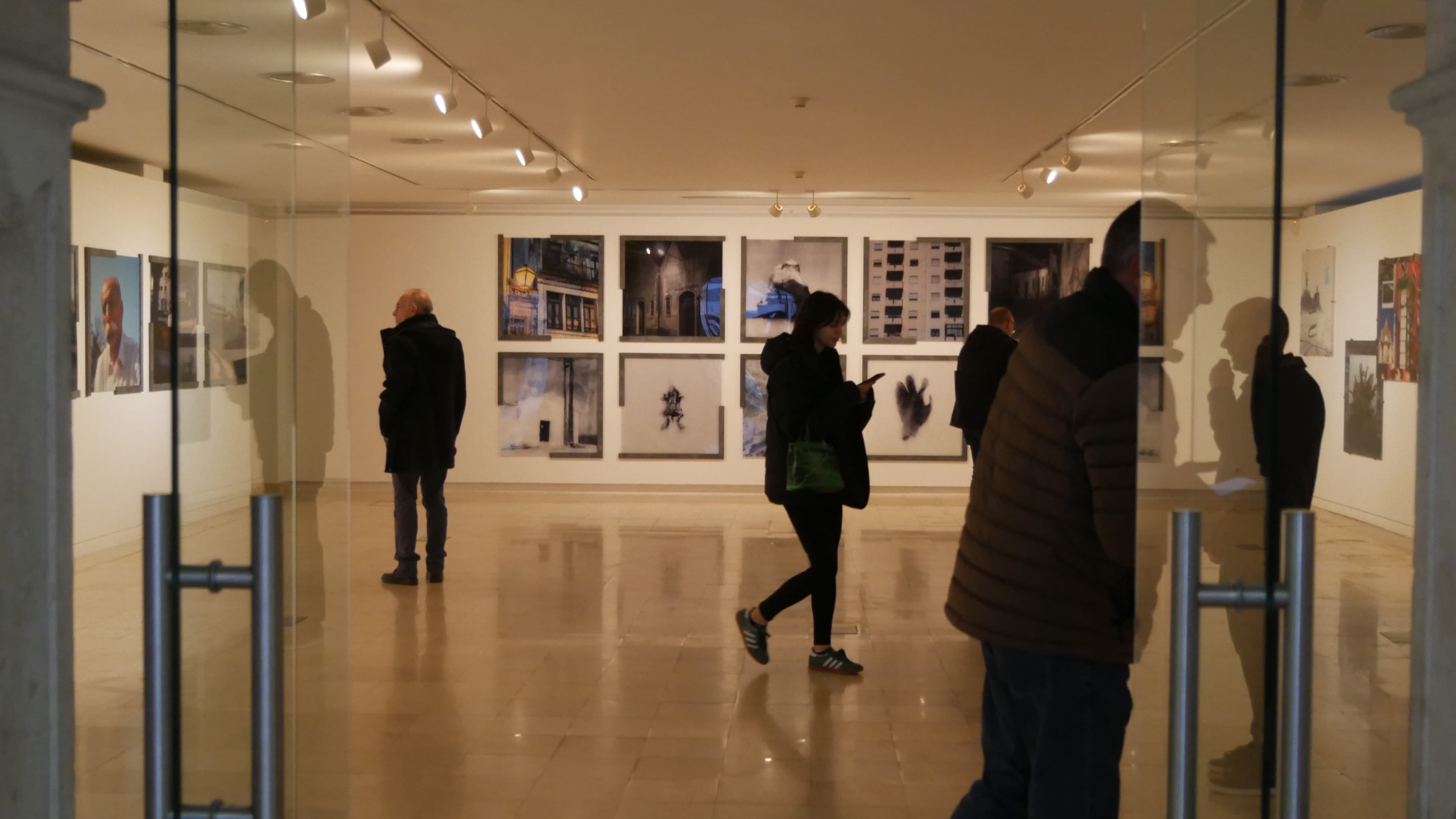 Uma pausa, uma exposição!